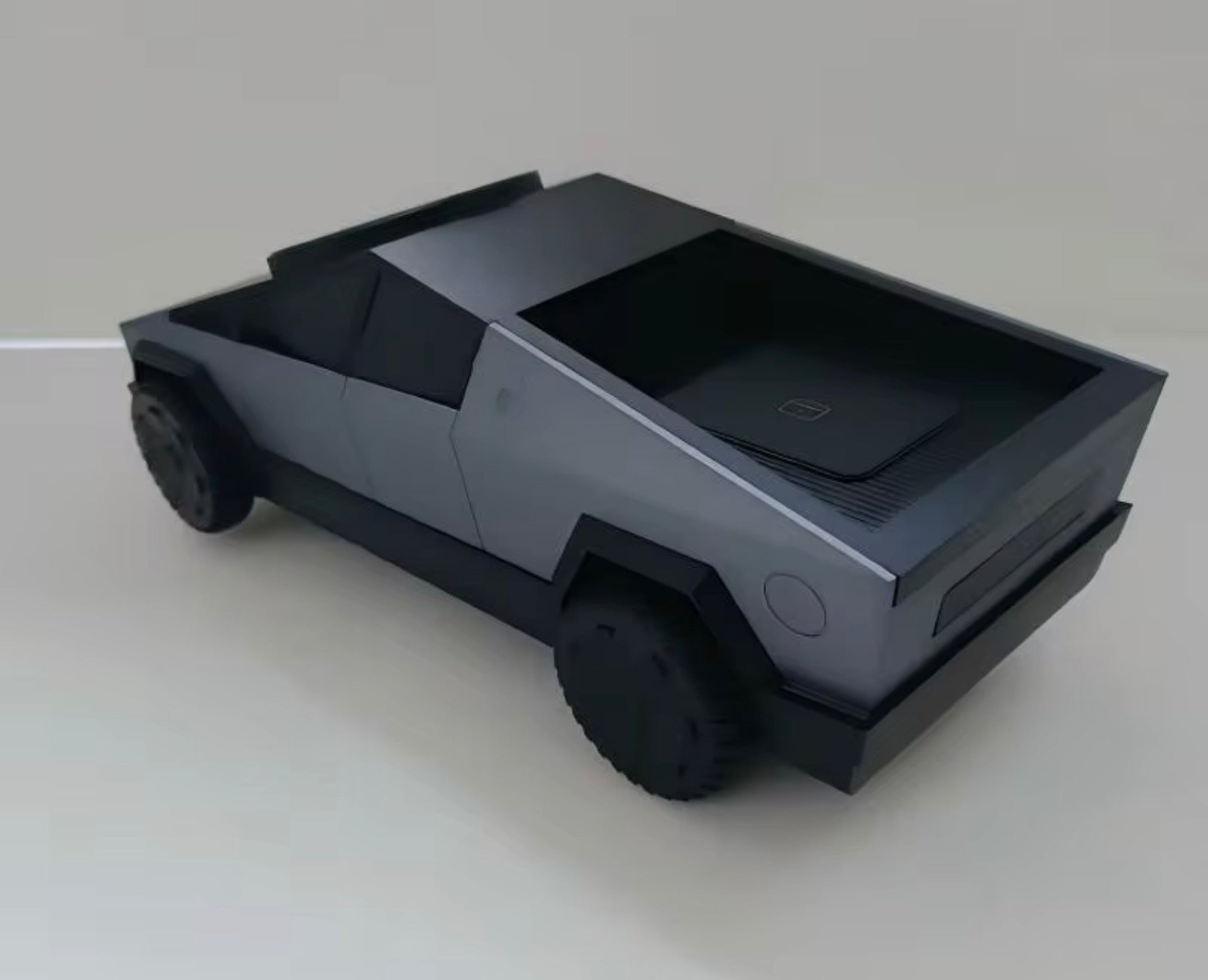 OG 3-in-1 Cybertruck Wireless Charging Dock